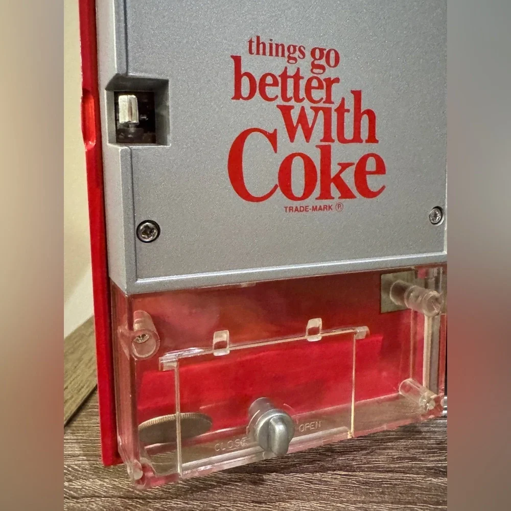 Vintage Coca Cola Mini Vending Machine 1996 Vendo Musical Bank Lights Retro - Picture 6 of 7